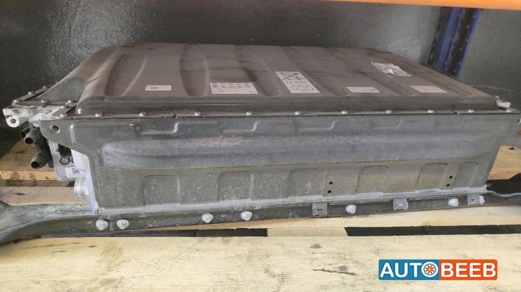 Electrical  Hybrid battery Mercedes Benz GLE300