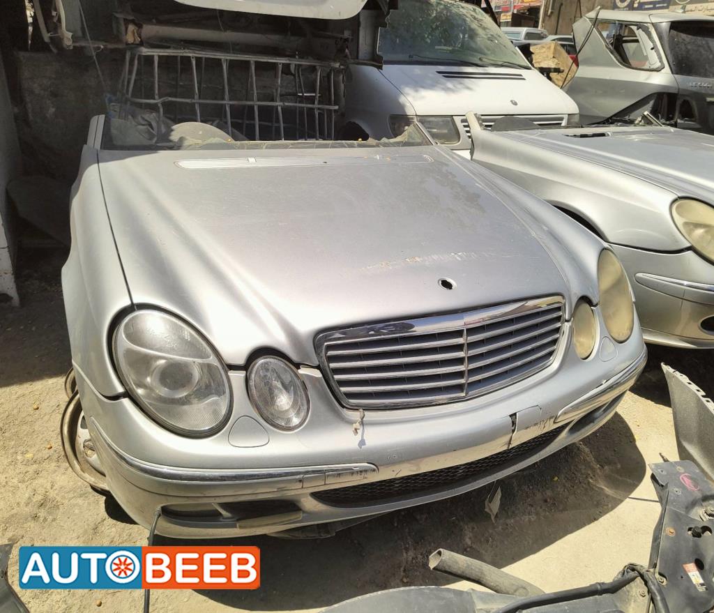 Body  Front clip Mercedes Benz E200
