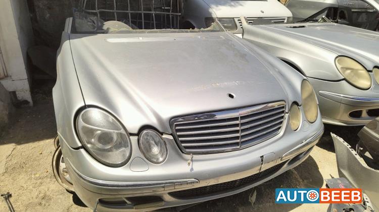 Body  Front clip Mercedes Benz E200