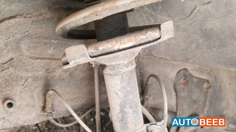  Mechanics  Mercedes Benz Vito 109