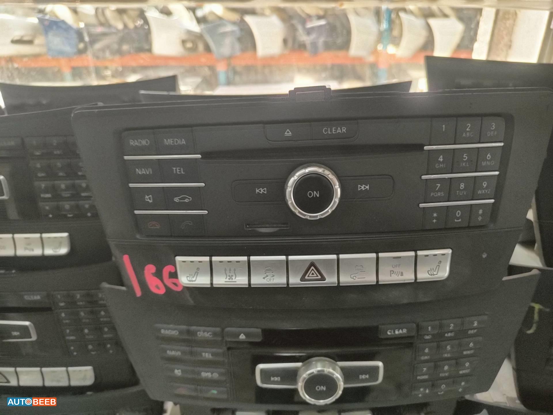 Electronics MP3 Player Mercedes Benz GLC200