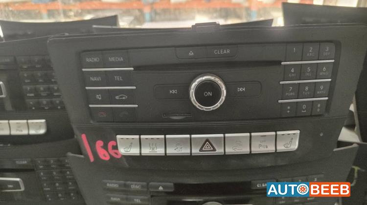 Electronics MP3 Player Mercedes Benz GLC200