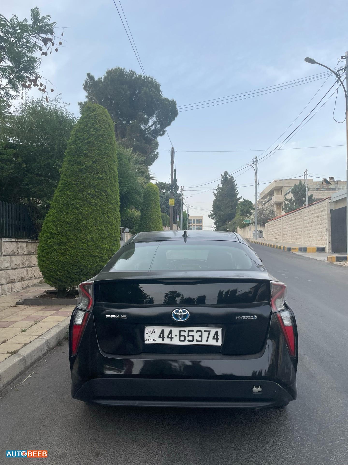 Toyota Prius 2016