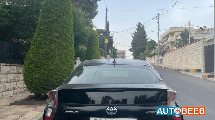 Toyota Prius 2016
