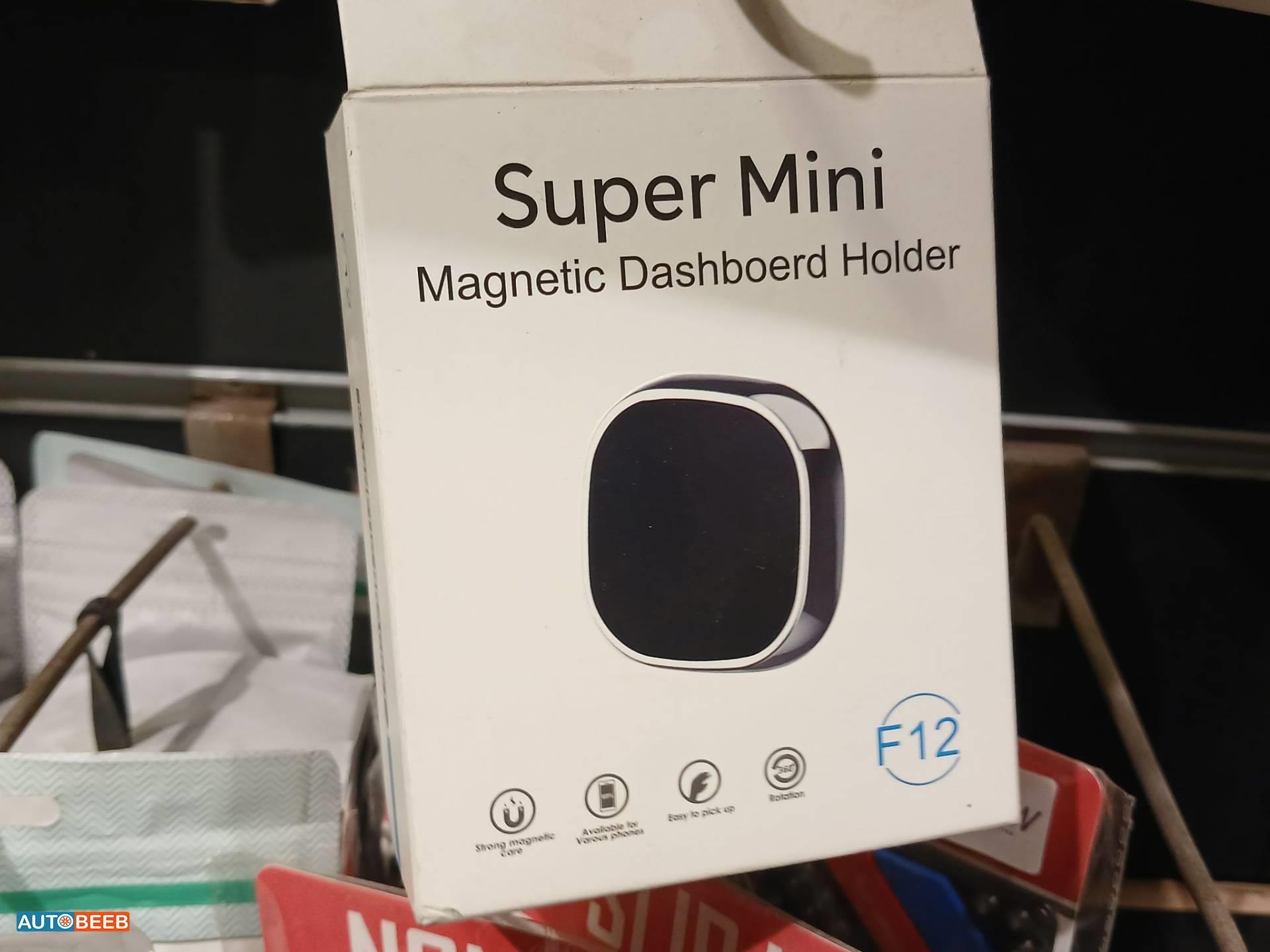  Phone holder  