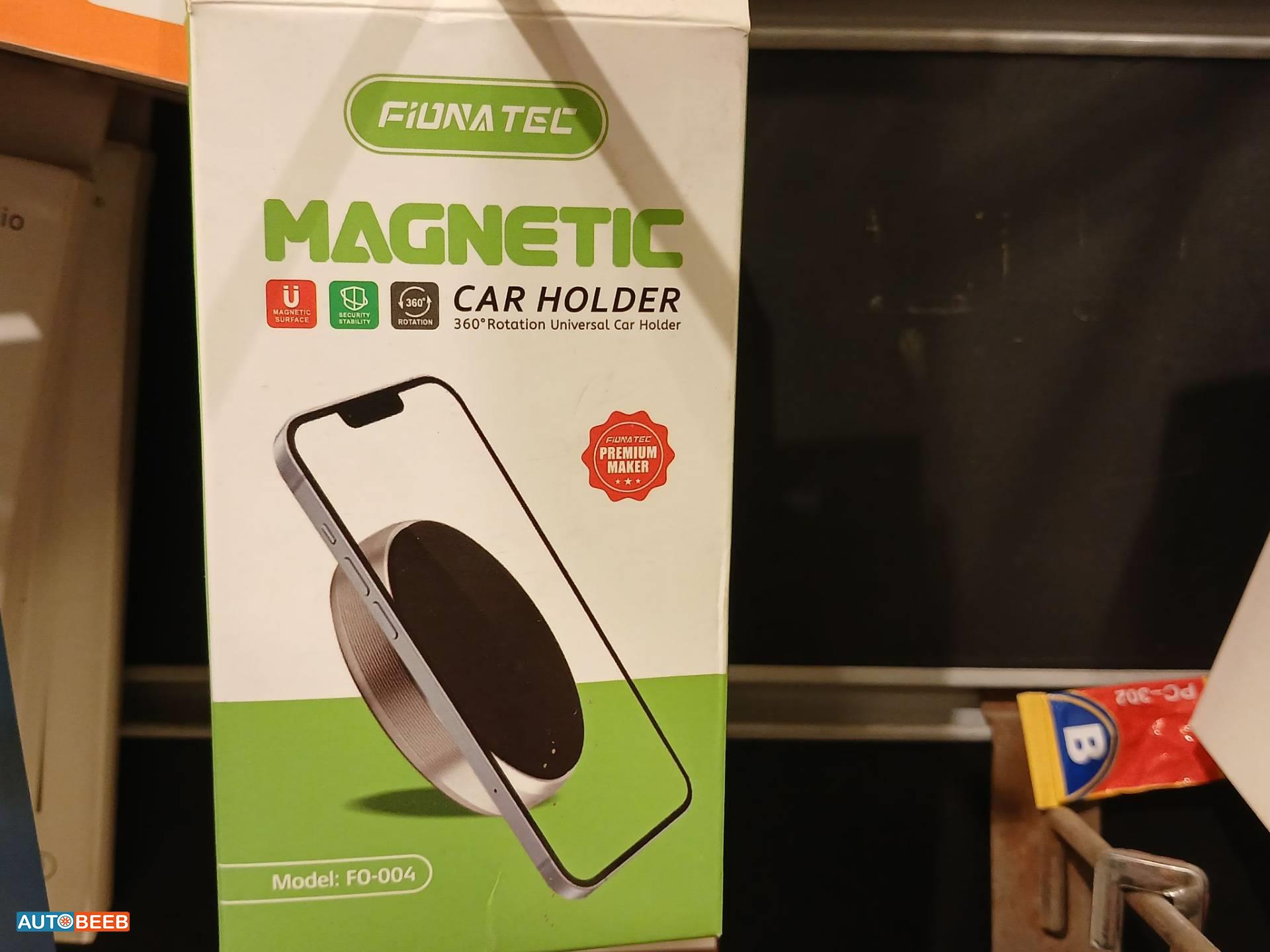  Phone holder  