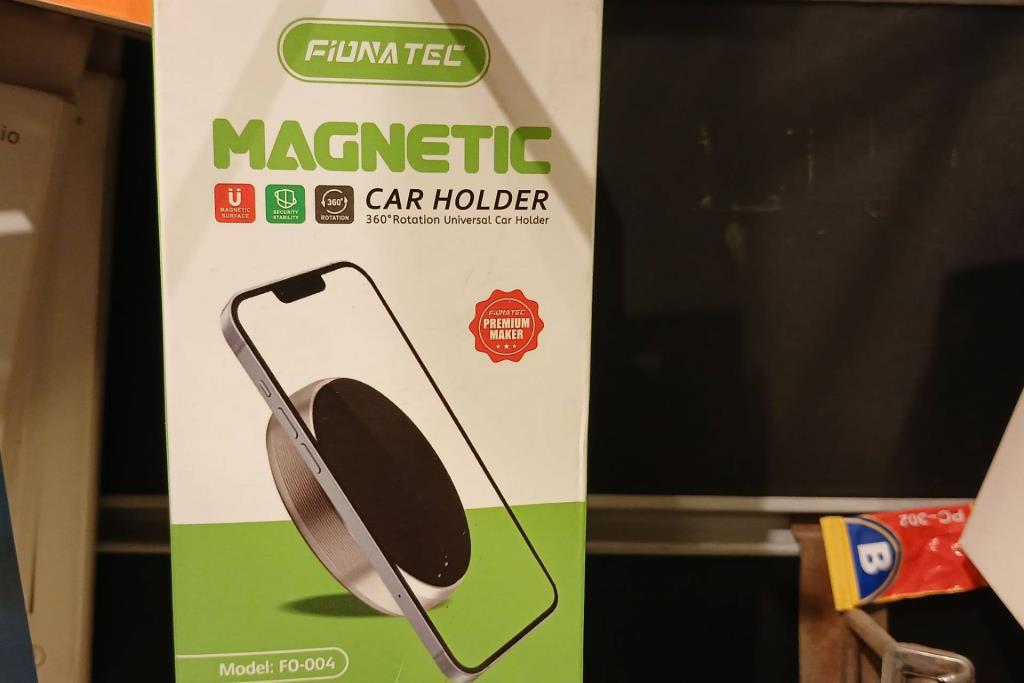 Phone holder  