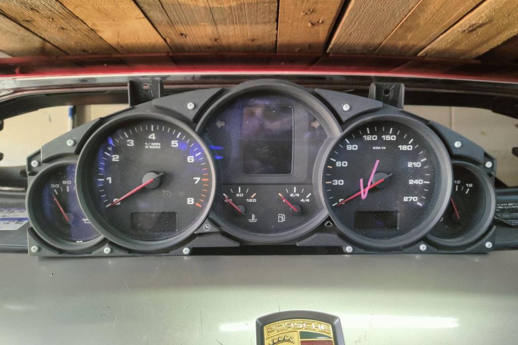 Cabin  Dashboard Porsche Cayenne