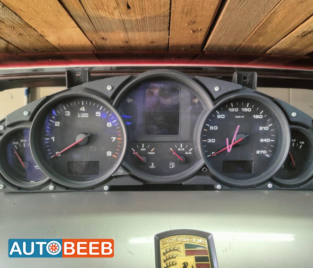 Cabin  Dashboard Porsche Cayenne