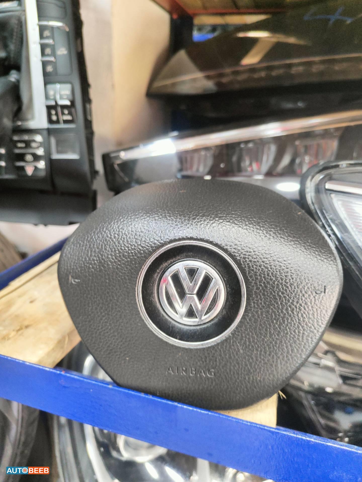 Cabin  Steering Wheel Volkswagen E-Golf
