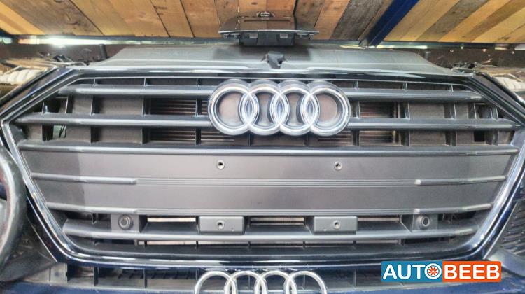 Body  Grilles Audi A7