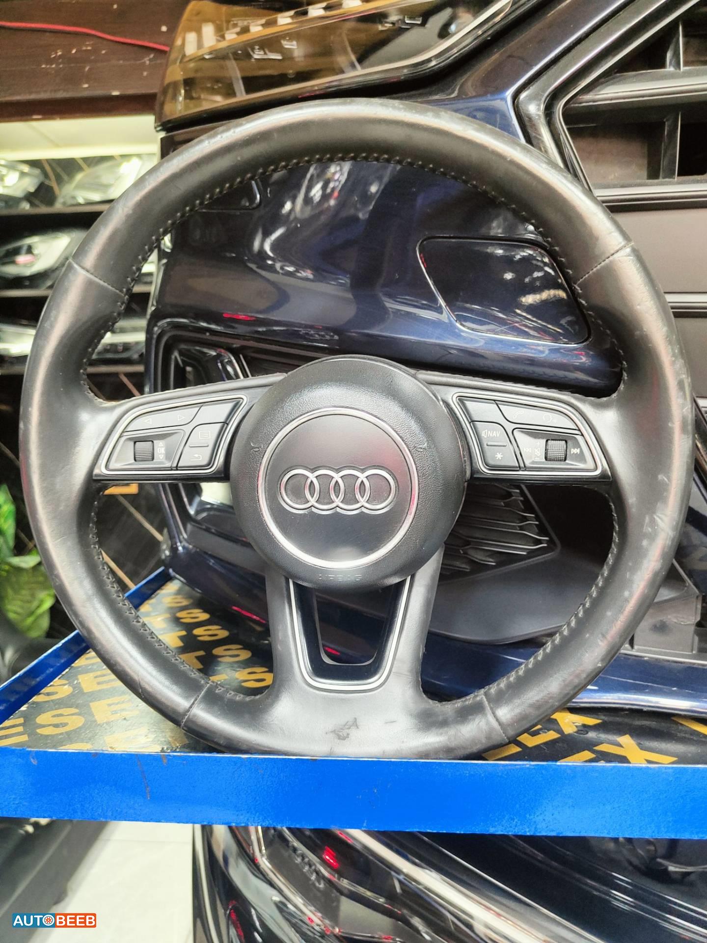Cabin  Steering Wheel Audi A7