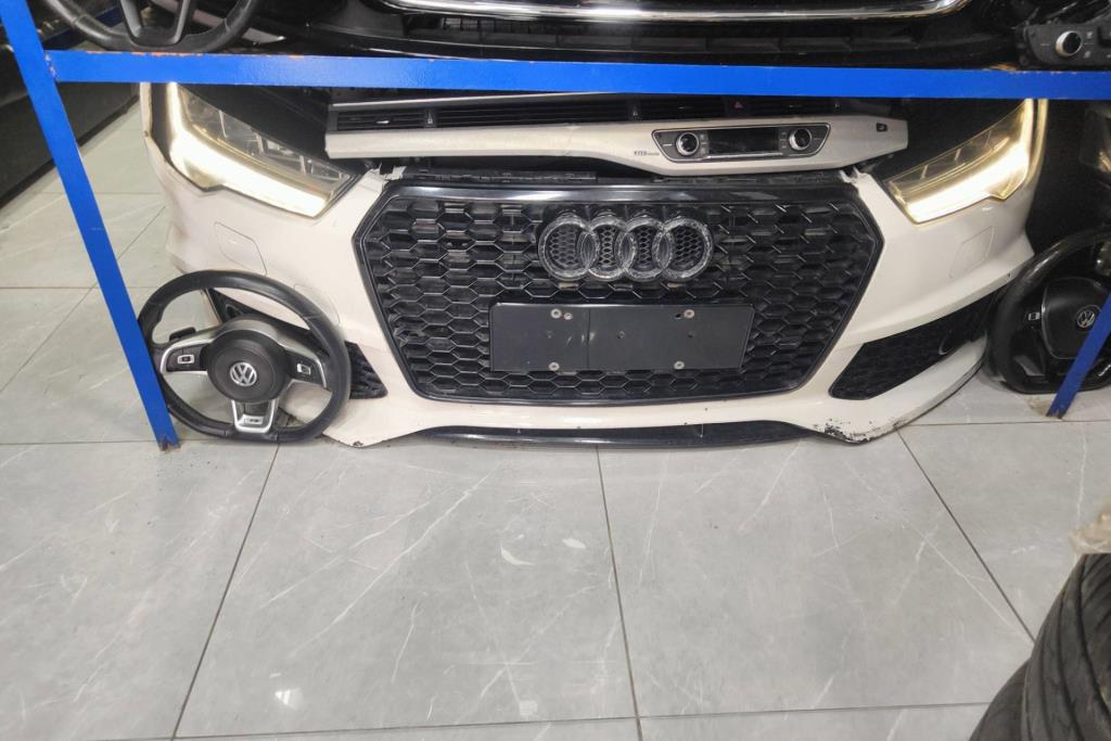 Body  Bumper Audi RS7