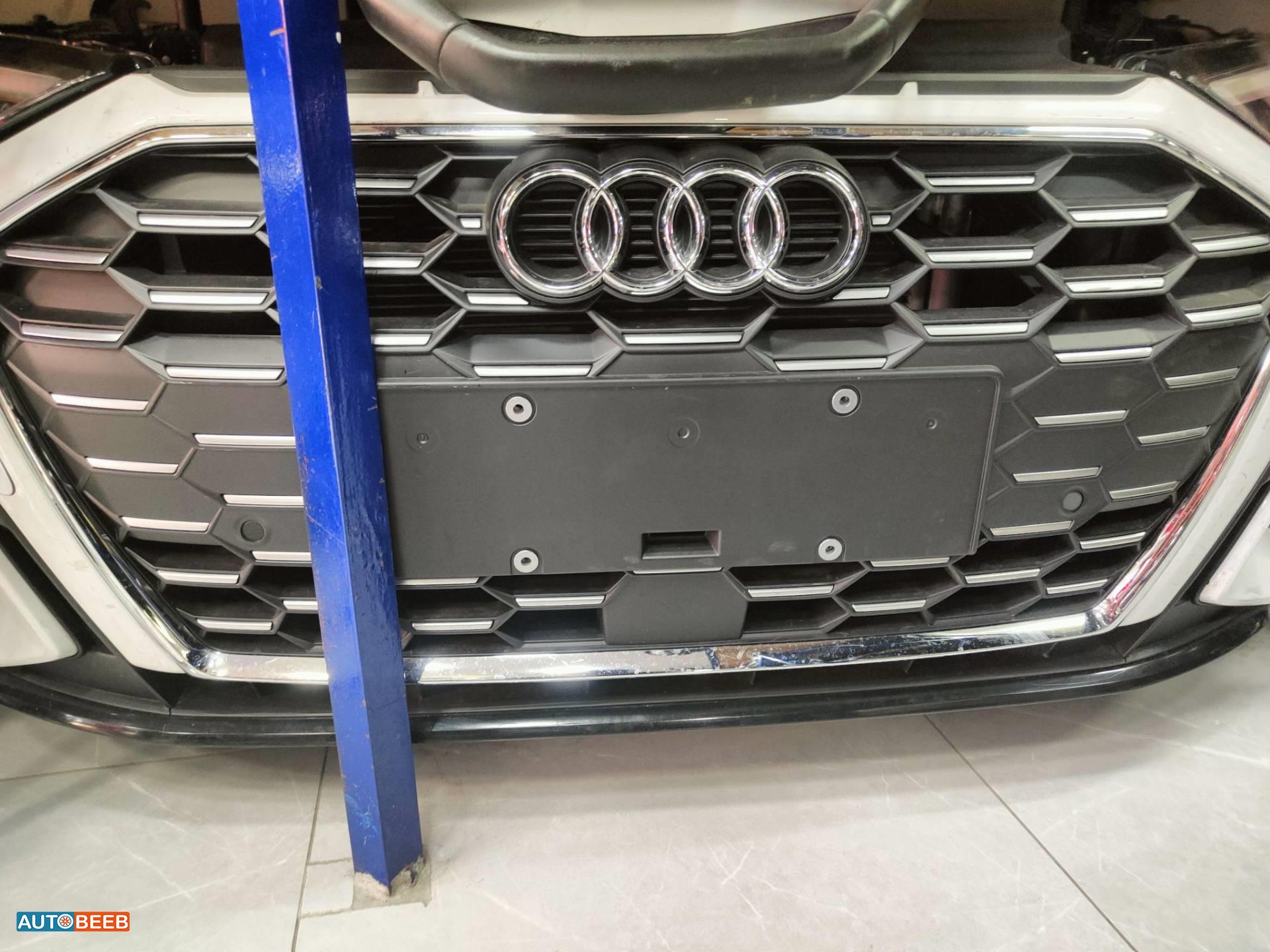 Body  Grilles Audi A3