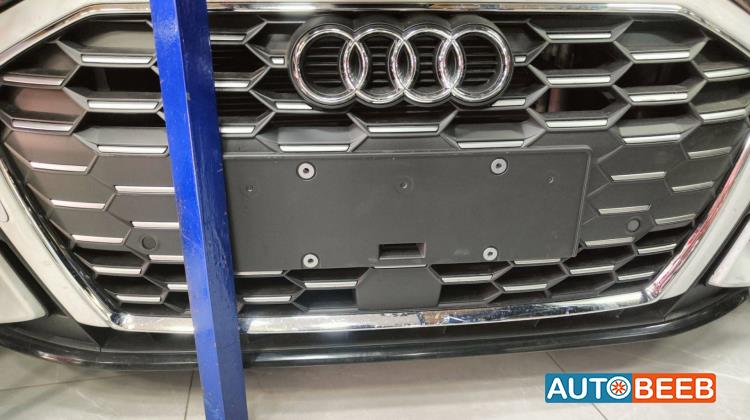 Body  Grilles Audi A3