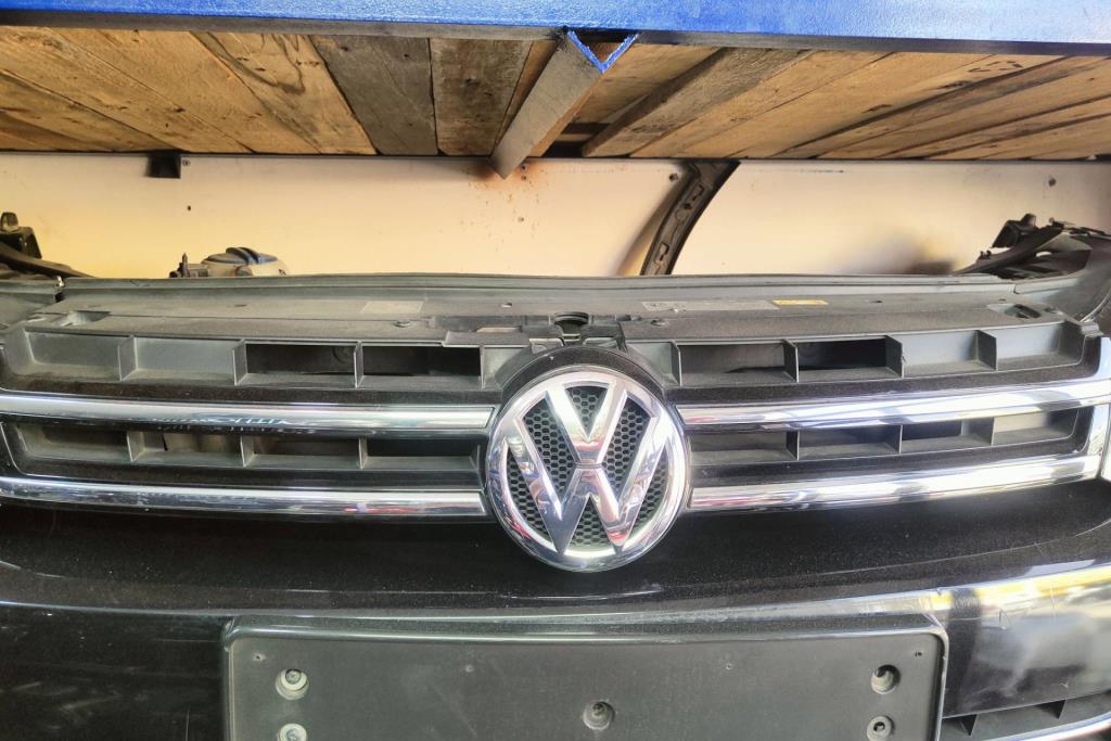 Body  Grilles Volkswagen Touareg