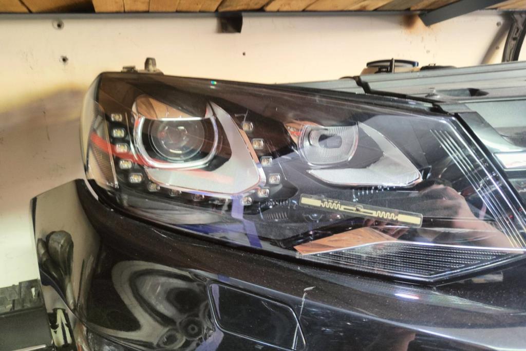 Lights Front light Volkswagen Touareg