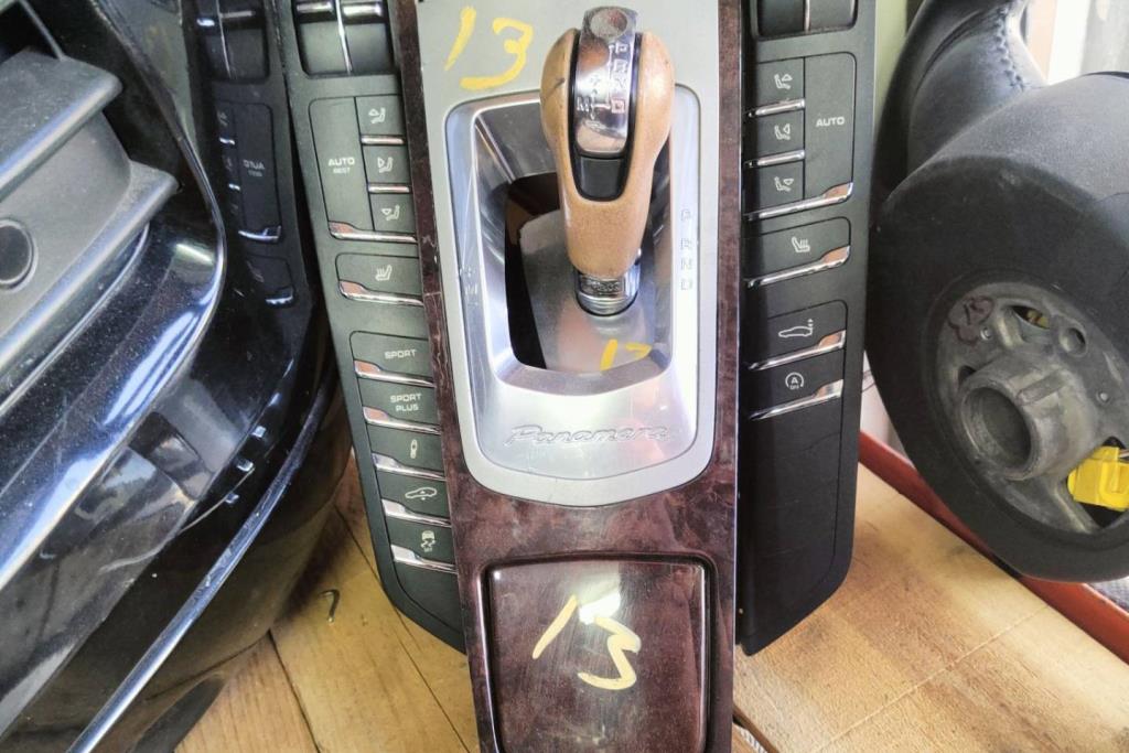 Cabin  Control buttons Porsche Cayenne