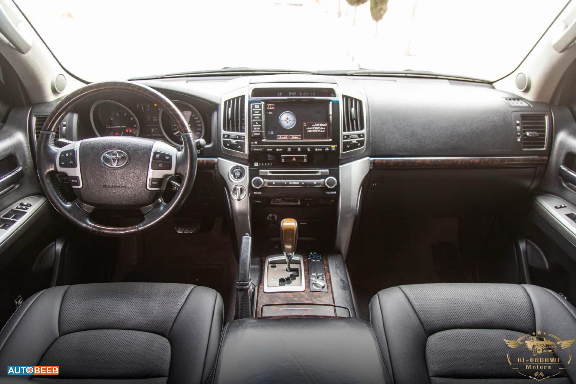 Toyota Land Cruiser 2015