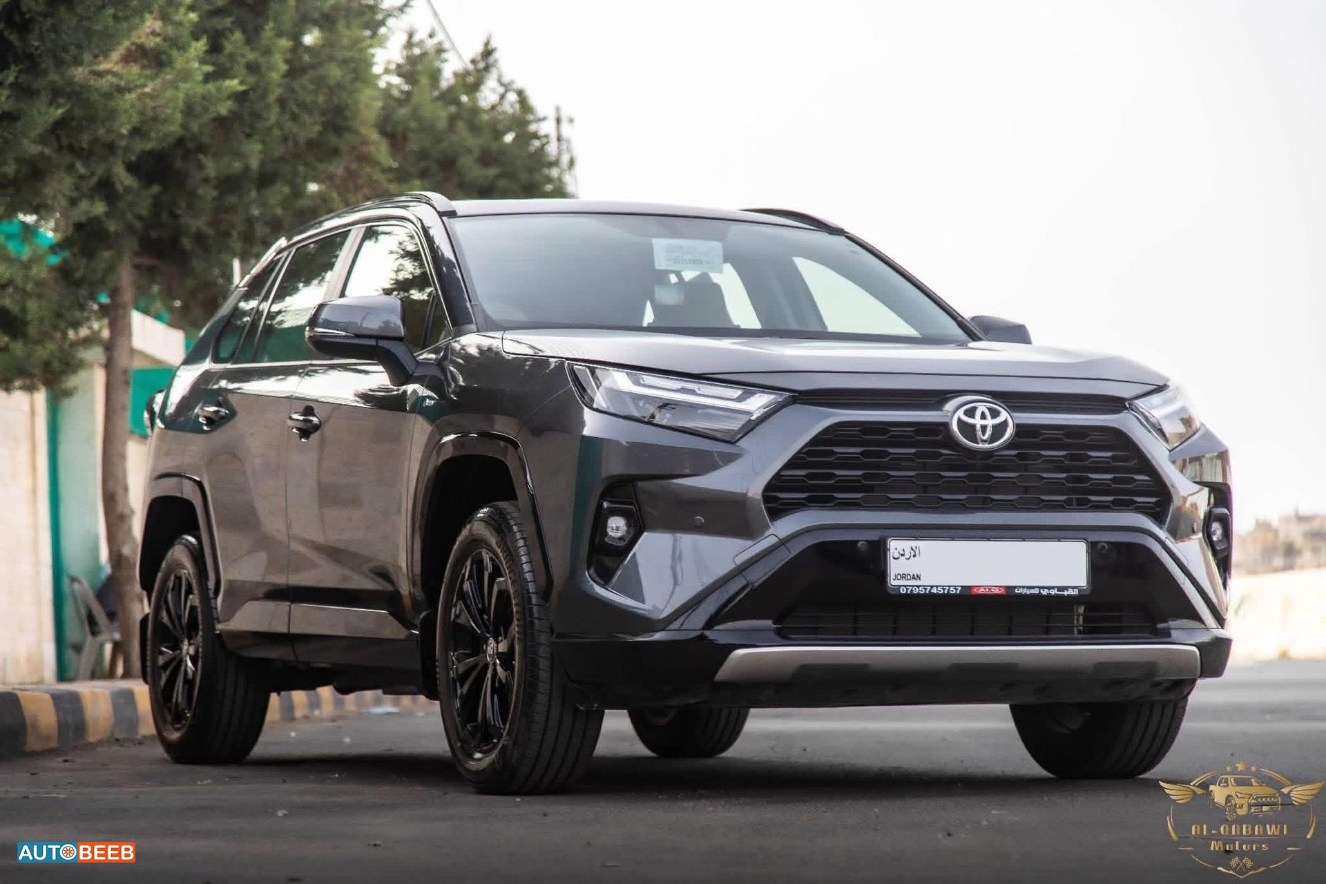 Toyota RAV4 2025