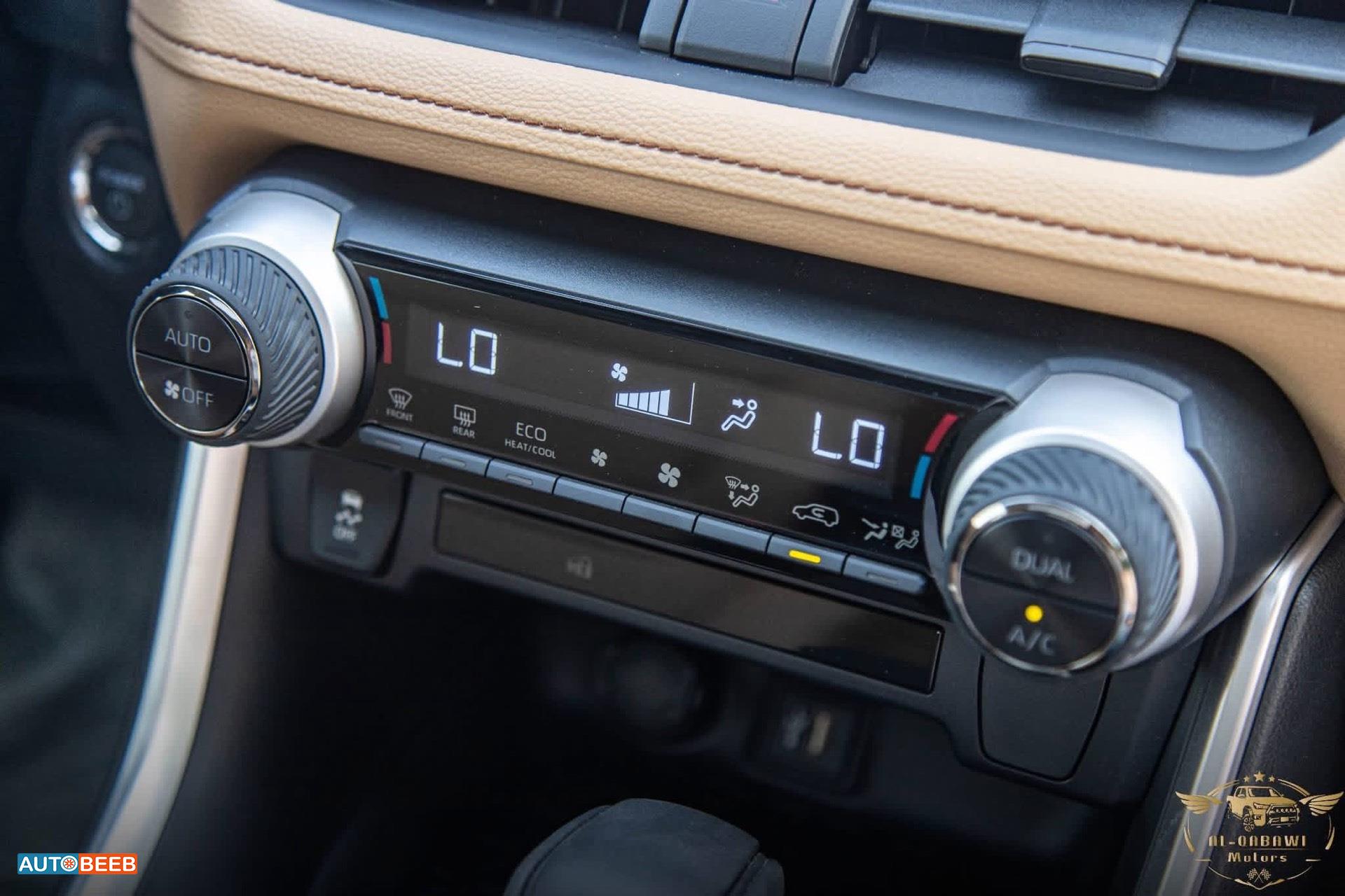 Toyota RAV4 2025