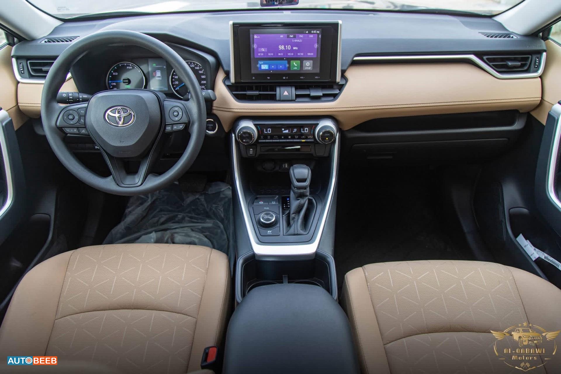 Toyota RAV4 2025