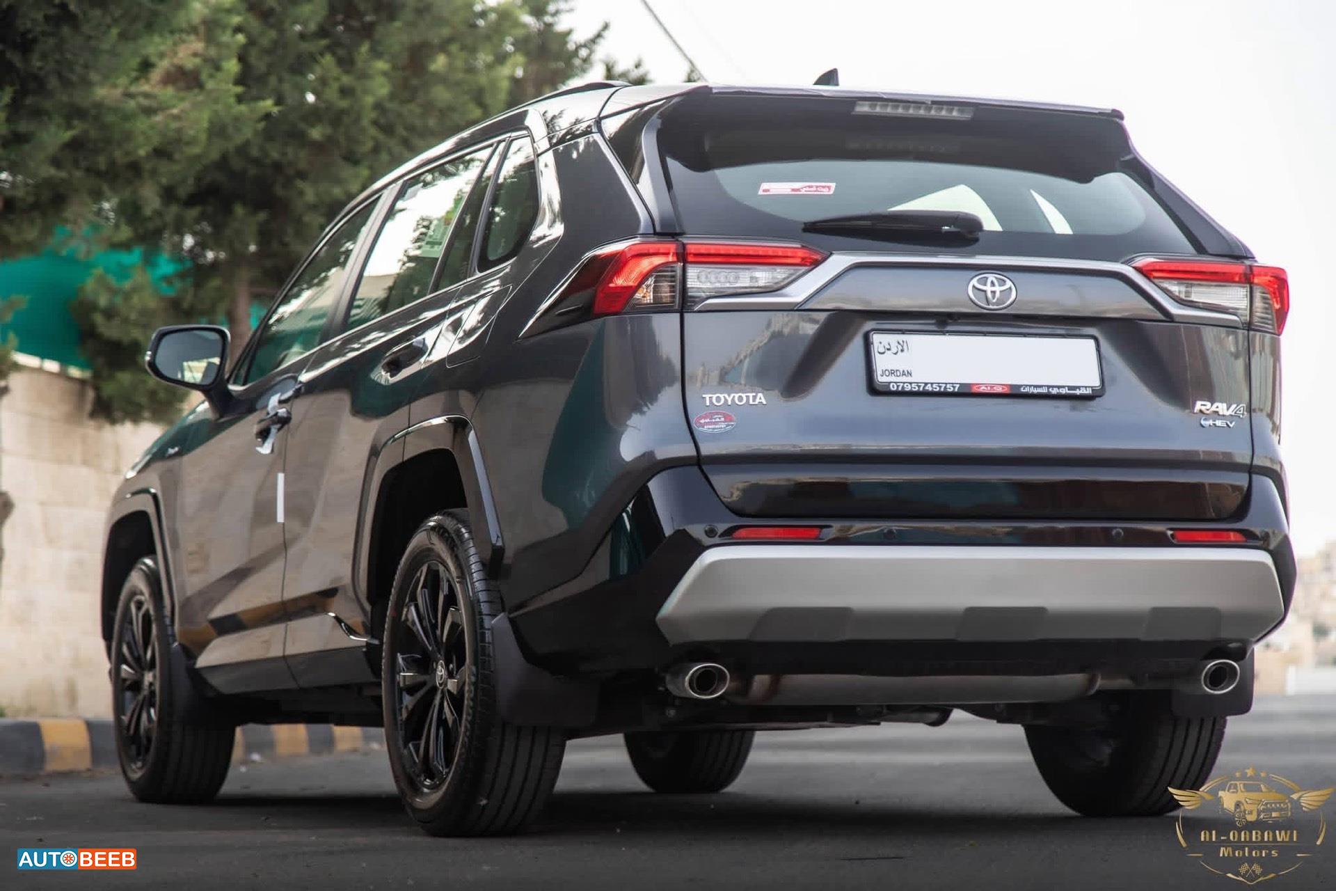 Toyota RAV4 2025
