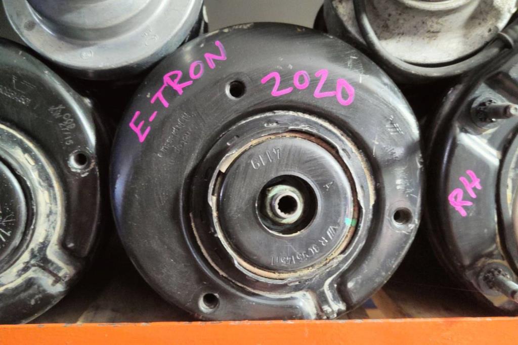  Shock Absorber Audi e-tron
