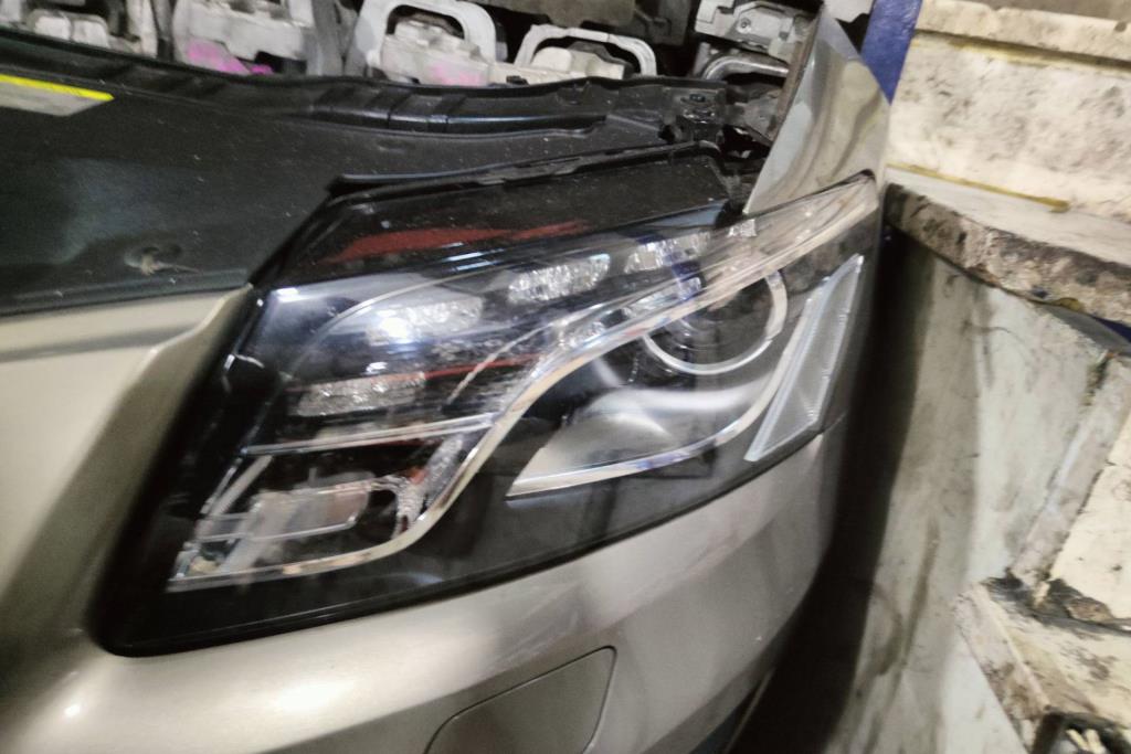 Lights Front light Audi Q5