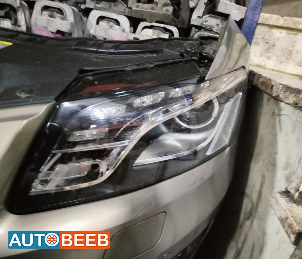 Lights Front light Audi Q5