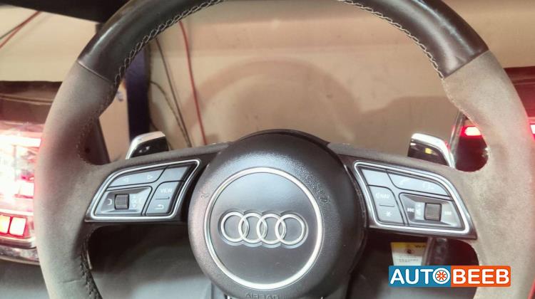 Cabin  Steering Wheel Audi RS4