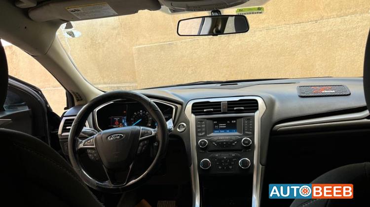 Ford Fusion 2017