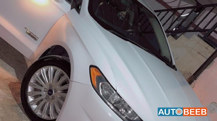 Ford Fusion 2014