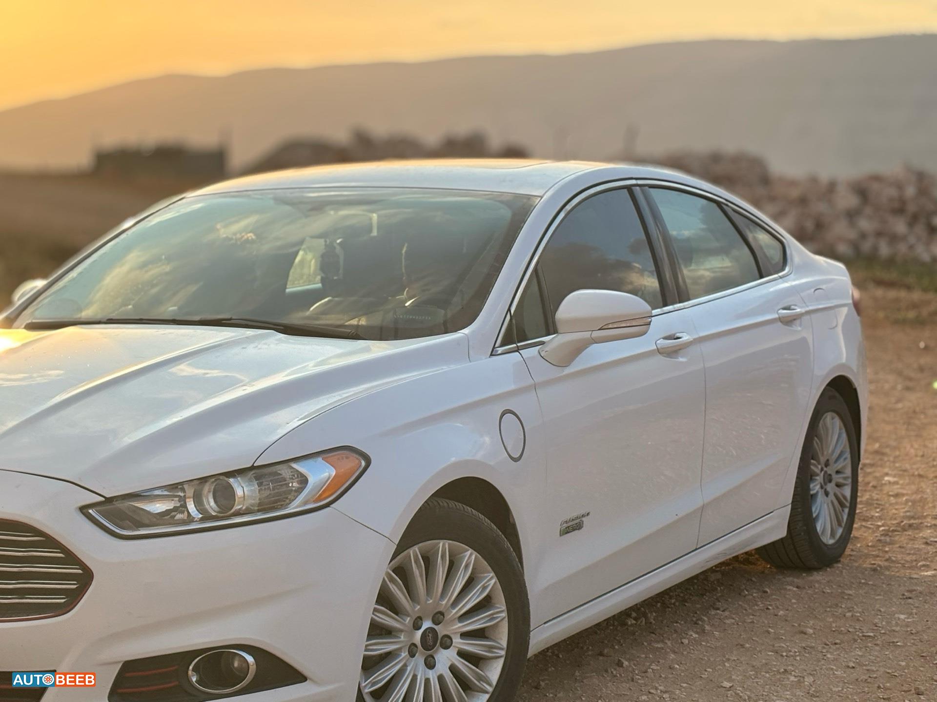 Ford Fusion 2014