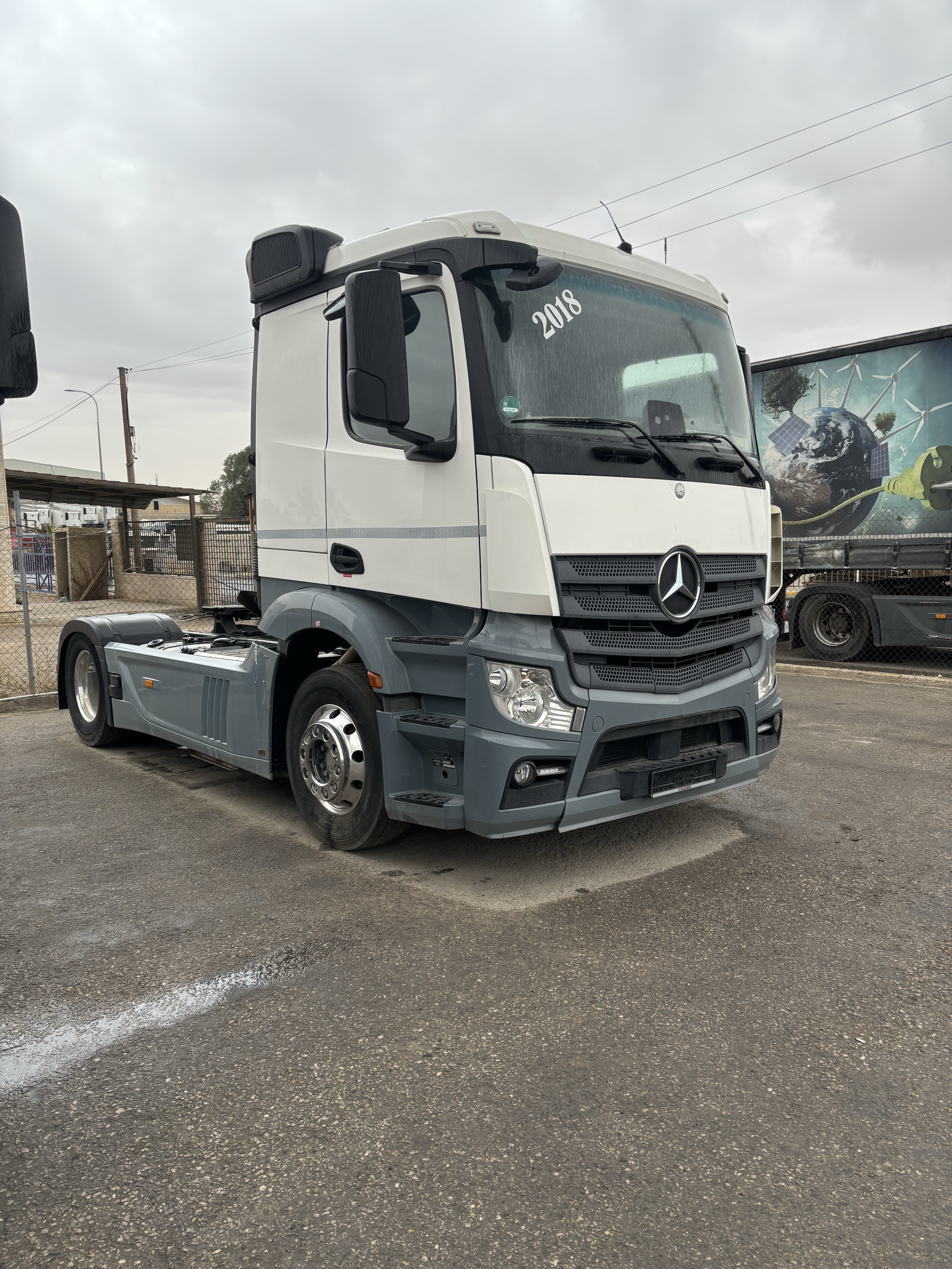 Tractor Unit Mercedes Benz 2018