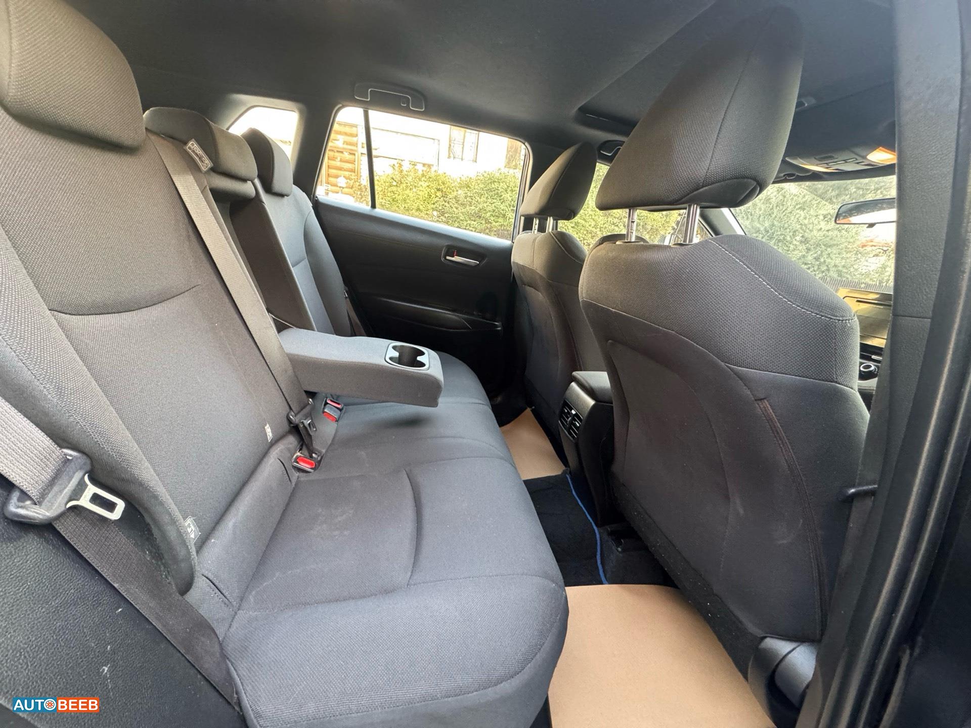 Toyota Cross 2023