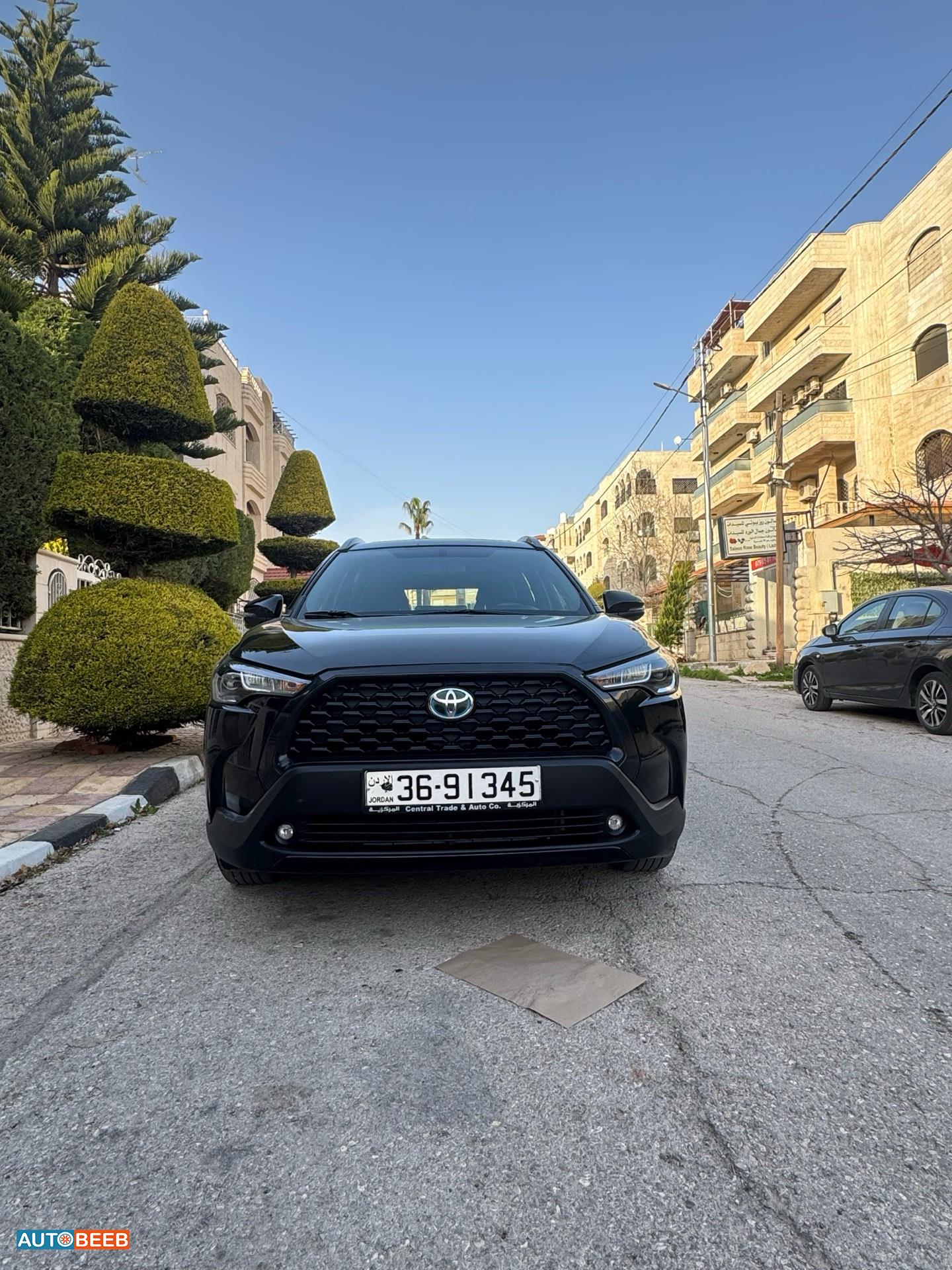 Toyota Cross 2023