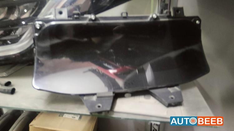 Cabin  Dashboard Land Rover Range Rover Vogue