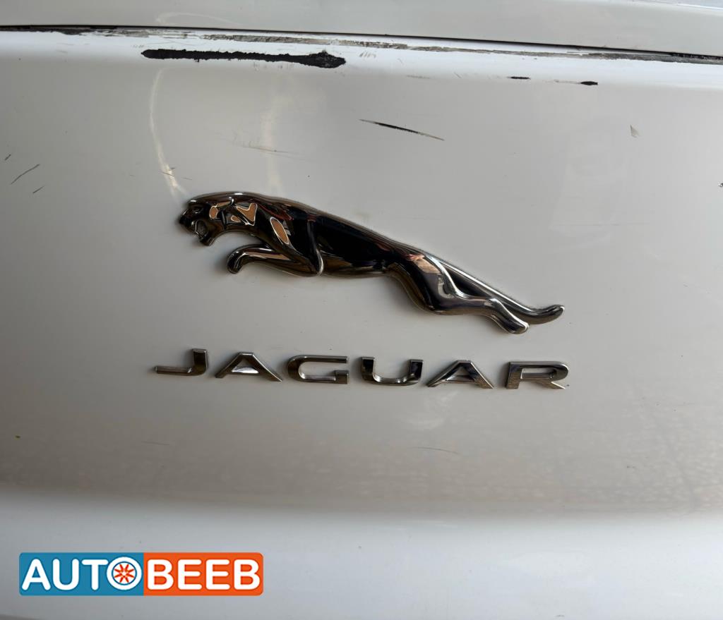 Body  Emblems Jaguar I-Pace