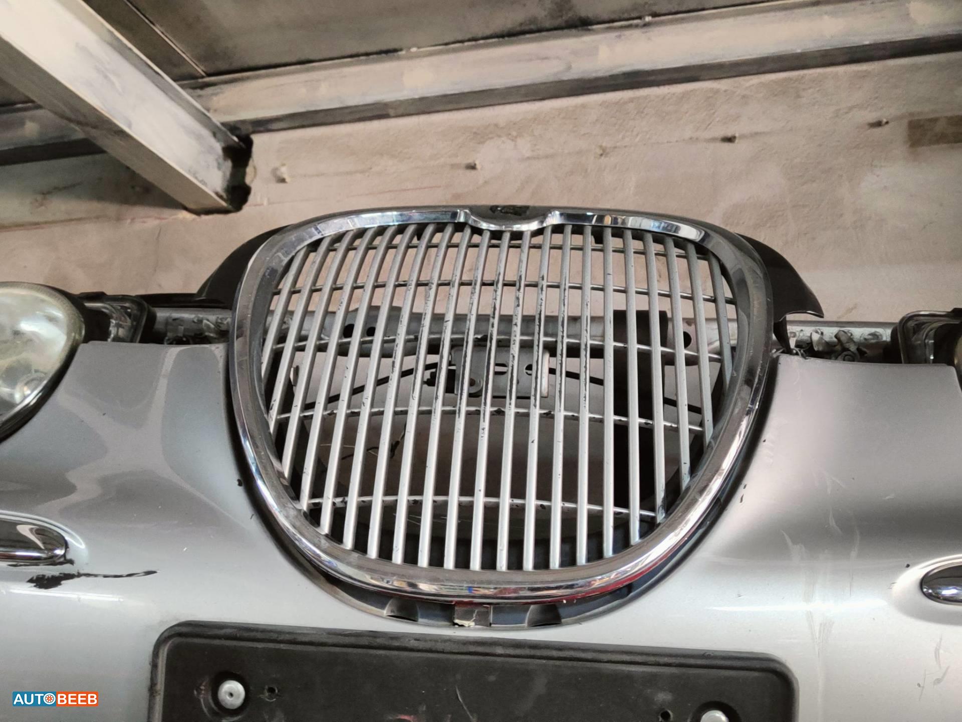 Body  Grilles Jaguar S-Type