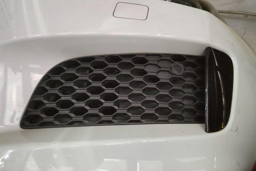 Body  Bumper Jaguar XE