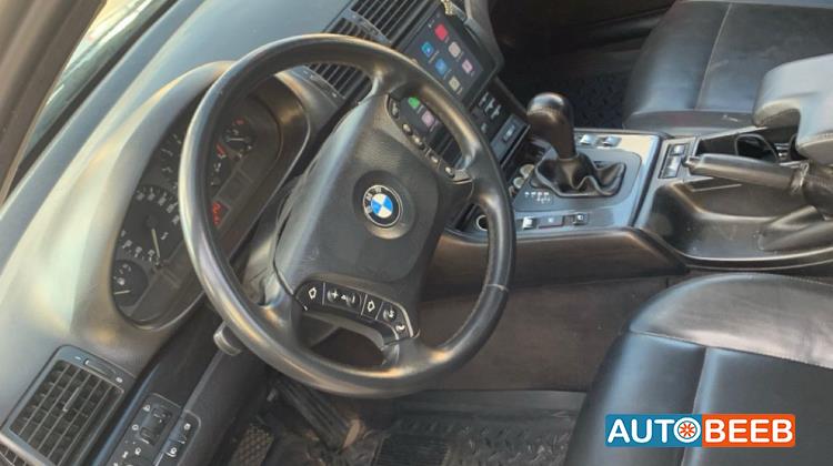 BMW 318 1999