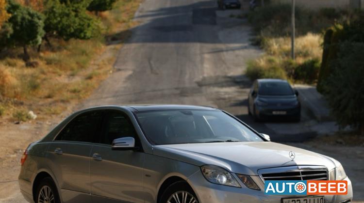 Mercedes Benz E200 2012