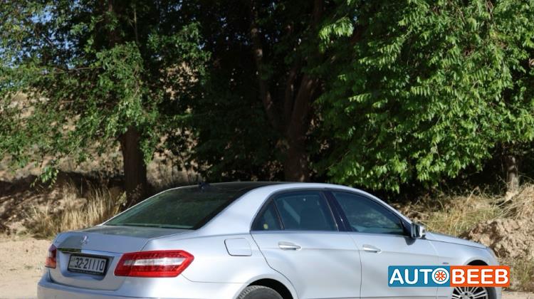 Mercedes Benz E200 2012