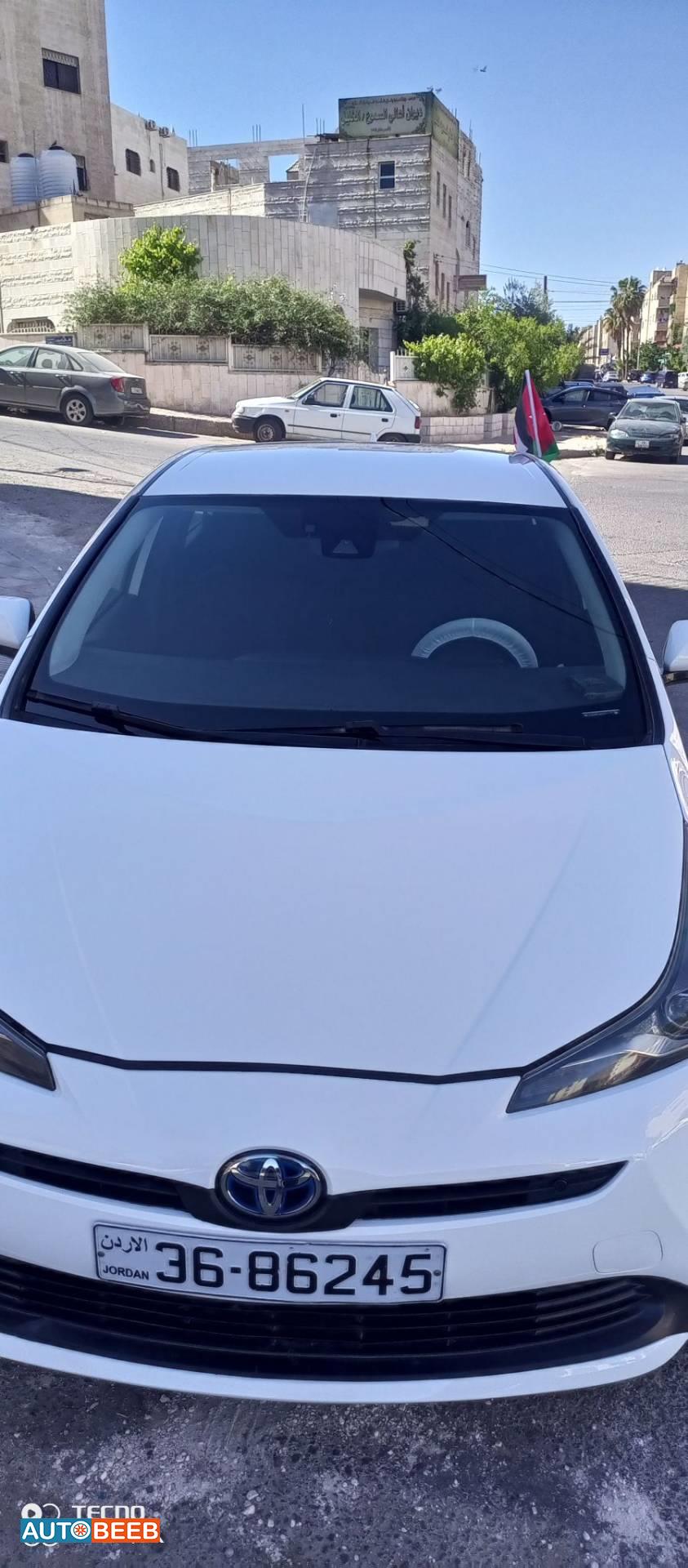 Toyota Prius 2019