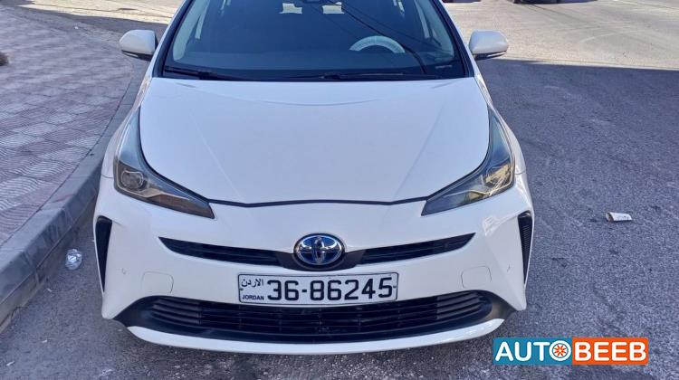 Toyota Prius 2019