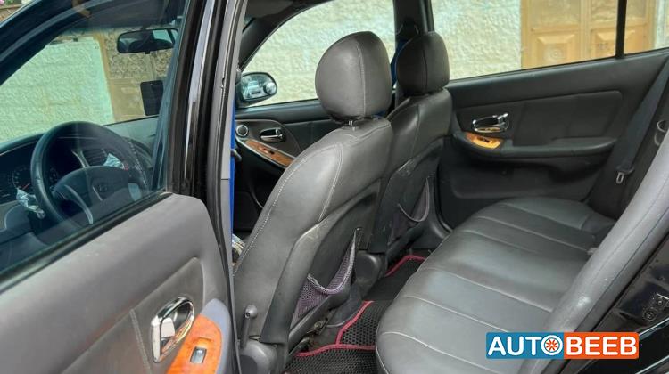 Hyundai Avante 2002