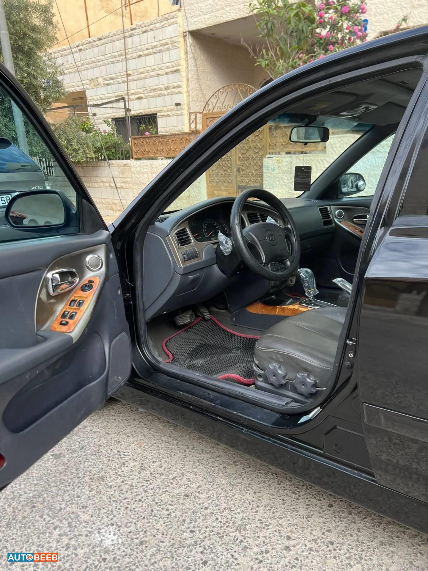 Hyundai Avante 2002
