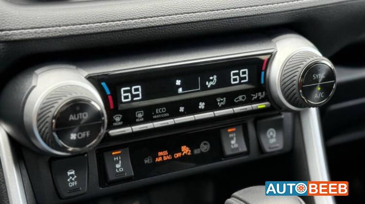 Toyota RAV4 2023
