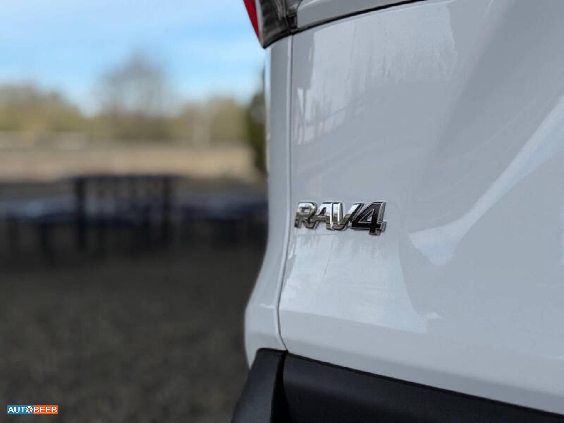 Toyota RAV4 2023